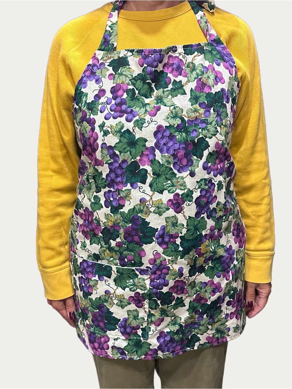 Vineyards Purple Grape Print Wine Lover Enthusiast Apron